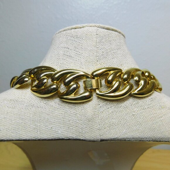 Vintage Gold Tone Abstract Link Necklace - 17.5" - Picture 3 of 4